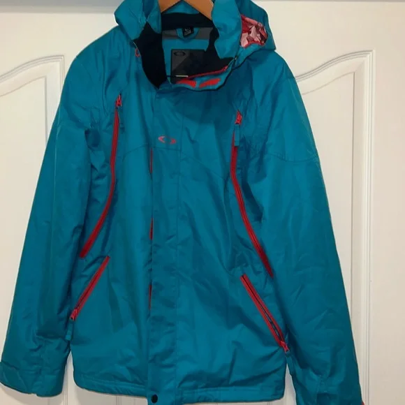 OAKLEY Snowboard / Ski Jacket Teal and Red - Hooded - Men Small - Like New - Picture 1 of 8